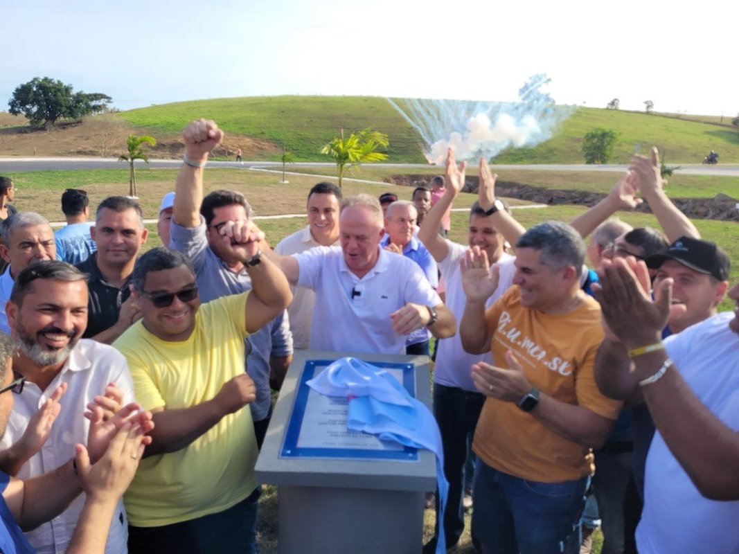 Casagrande inaugura Contorno de Piúma e anuncia nova fase da revitalização da Praia Central