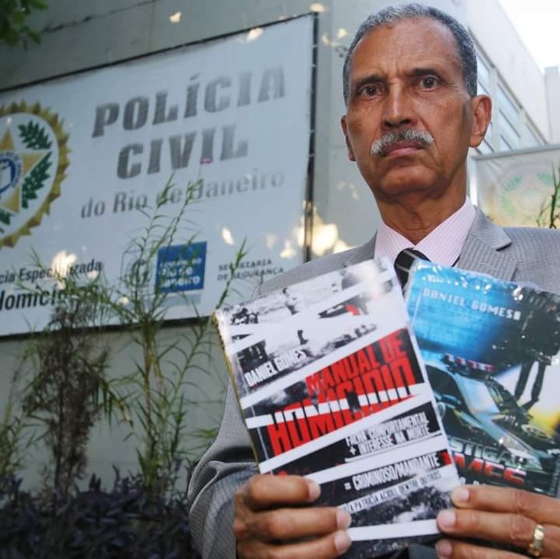 Comissário de Polícia do Rio escreve livros que ajudam na elucidação de assassinatos e outros crimes com requintes de crueldade