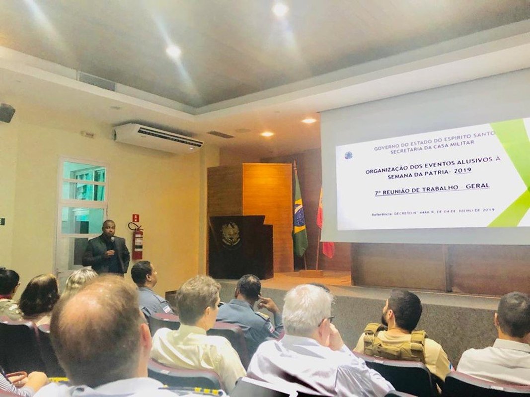 Governo acerta detalhes para Desfile Cívico-Militar nas comemorações da Independência do Brasil