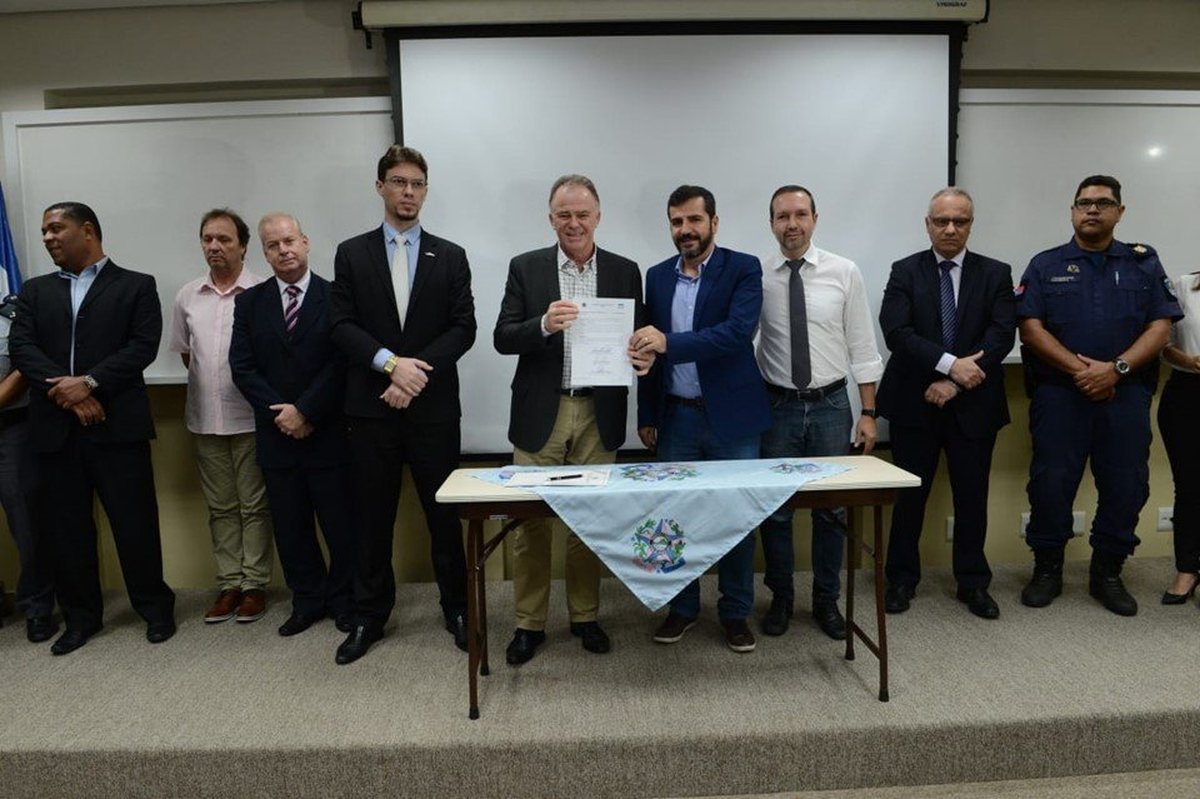 Detran elimina papel, oferece atendimento mais rápido e seguro e passa a dá desconto de até 40% em multas de trânsito