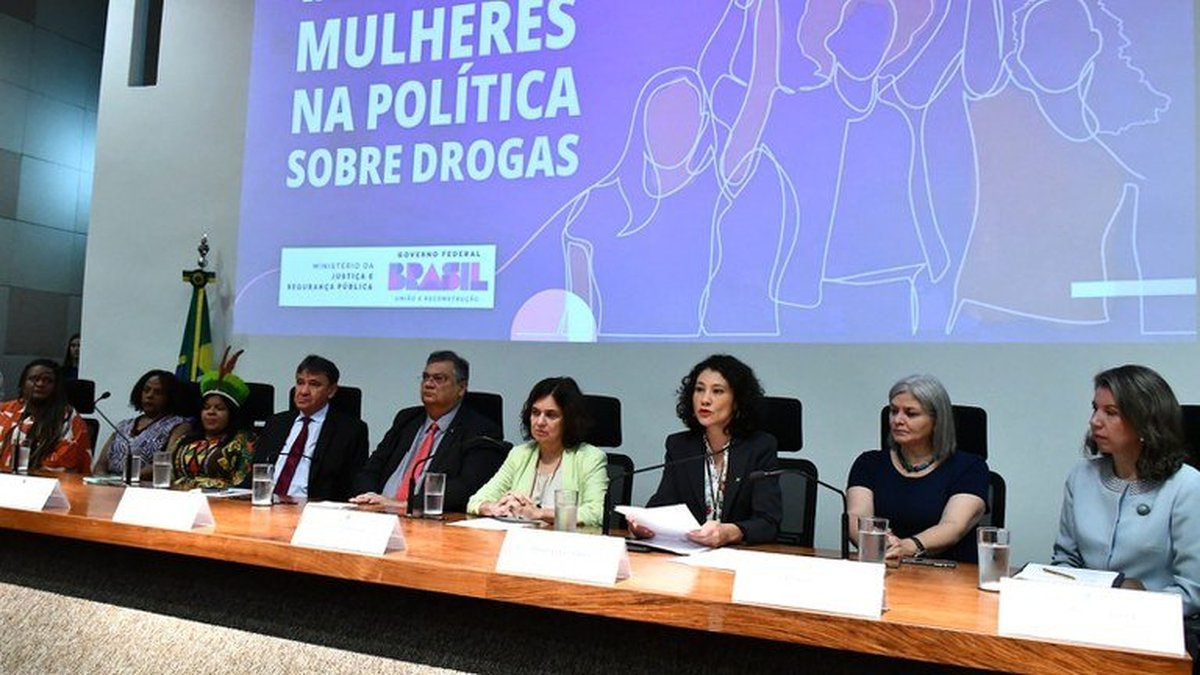 Ministério da Justiça lança edital de até R$ 6 milhões para entidades que apoiam mulheres em contexto de uso ou tráfico de drogas