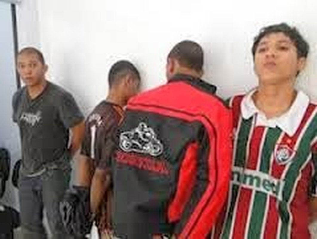 Defesa pede pela quarta vez soltura dos acusados de assaltar residência de empresário e violentar mulheres: Justiça diz não novamente