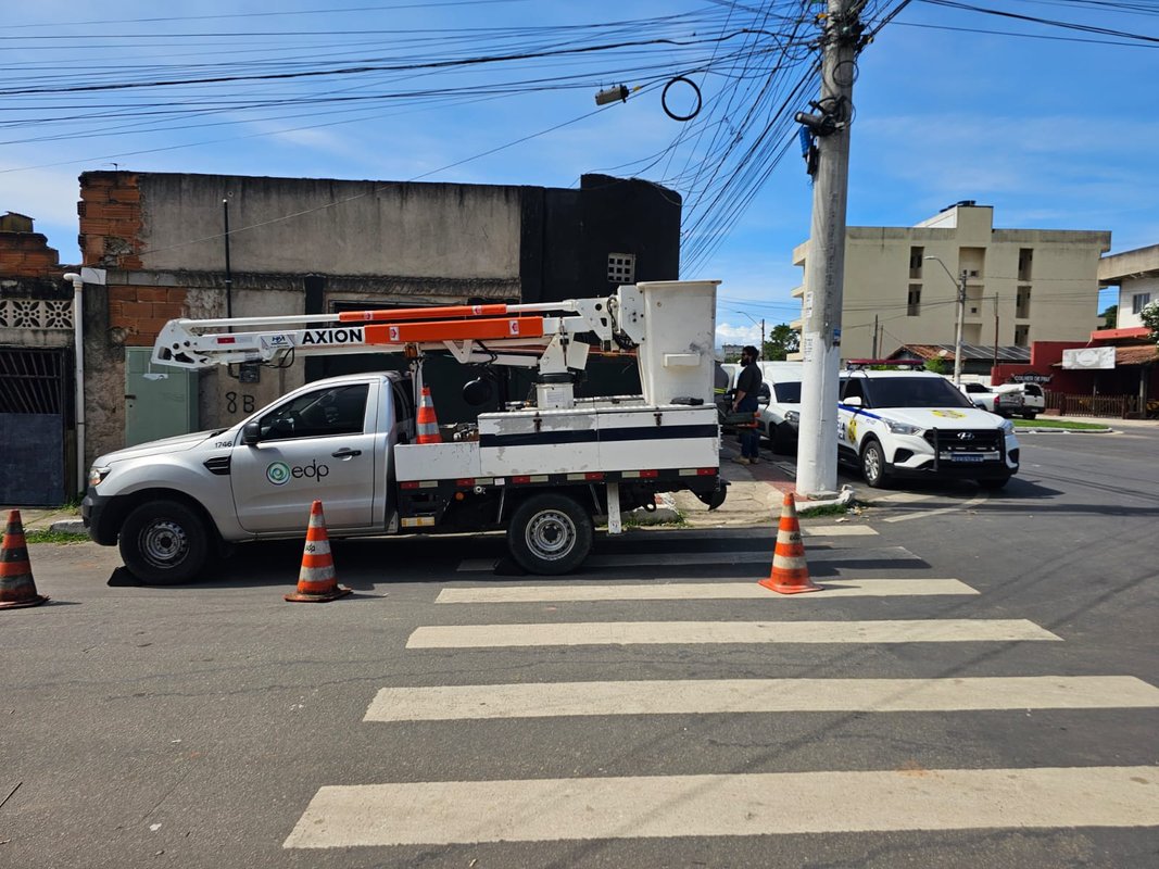 Polícia Civil e EDP flagram furto de energia elétrica em fábrica de gelo e bar na Serra