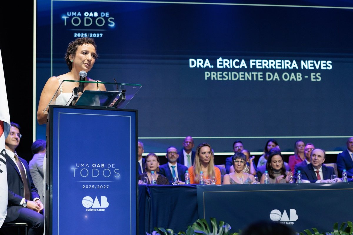 ‘Estamos iniciando um novo tempo’, afirma Érica Neves, ao tomar posse na Presidência da OAB/ES