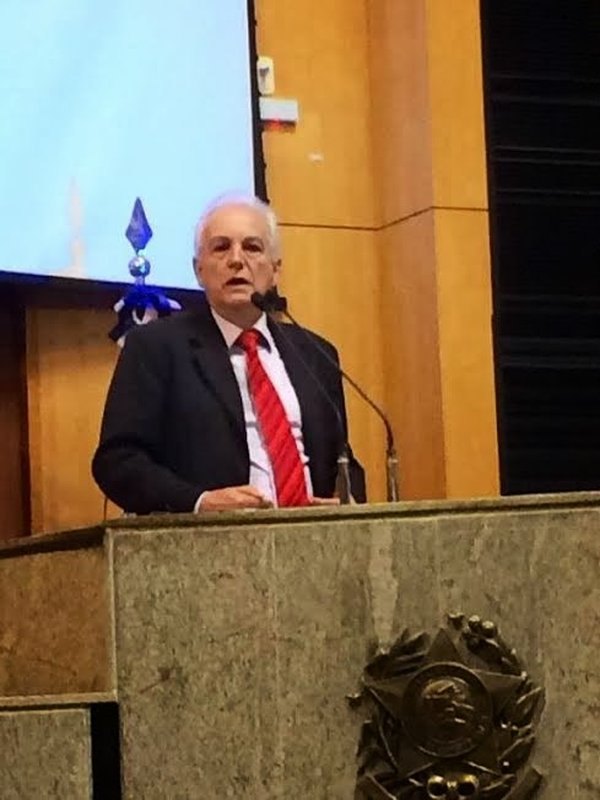 José Esmeraldo também defende melhoria salarial para os delegados de Polícia