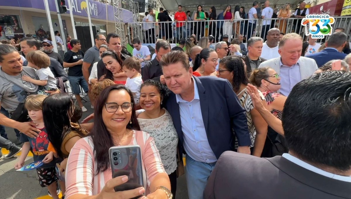 Festa de Cariacica comprova a liderança e o carisma de Casagrande e Euclério junto ao povo capixaba