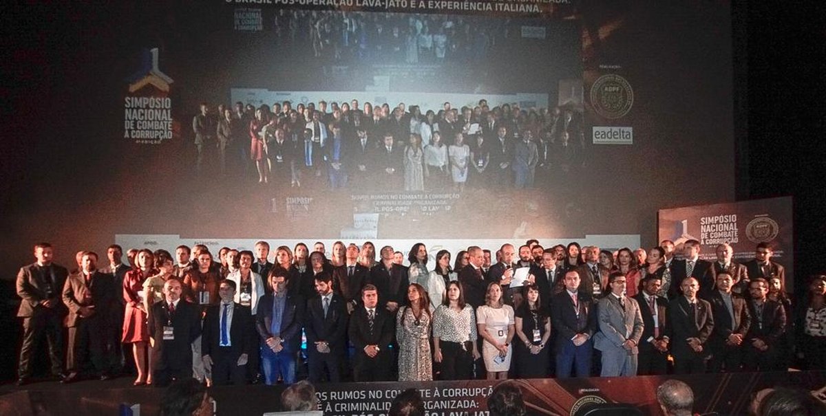 MAIORIA DA CATEGORIA É CONTRA A PROPOSTA: Delegados encontram resistência dentro da própria Polícia Federal para aprovar PEC que dá autonomia à instituição