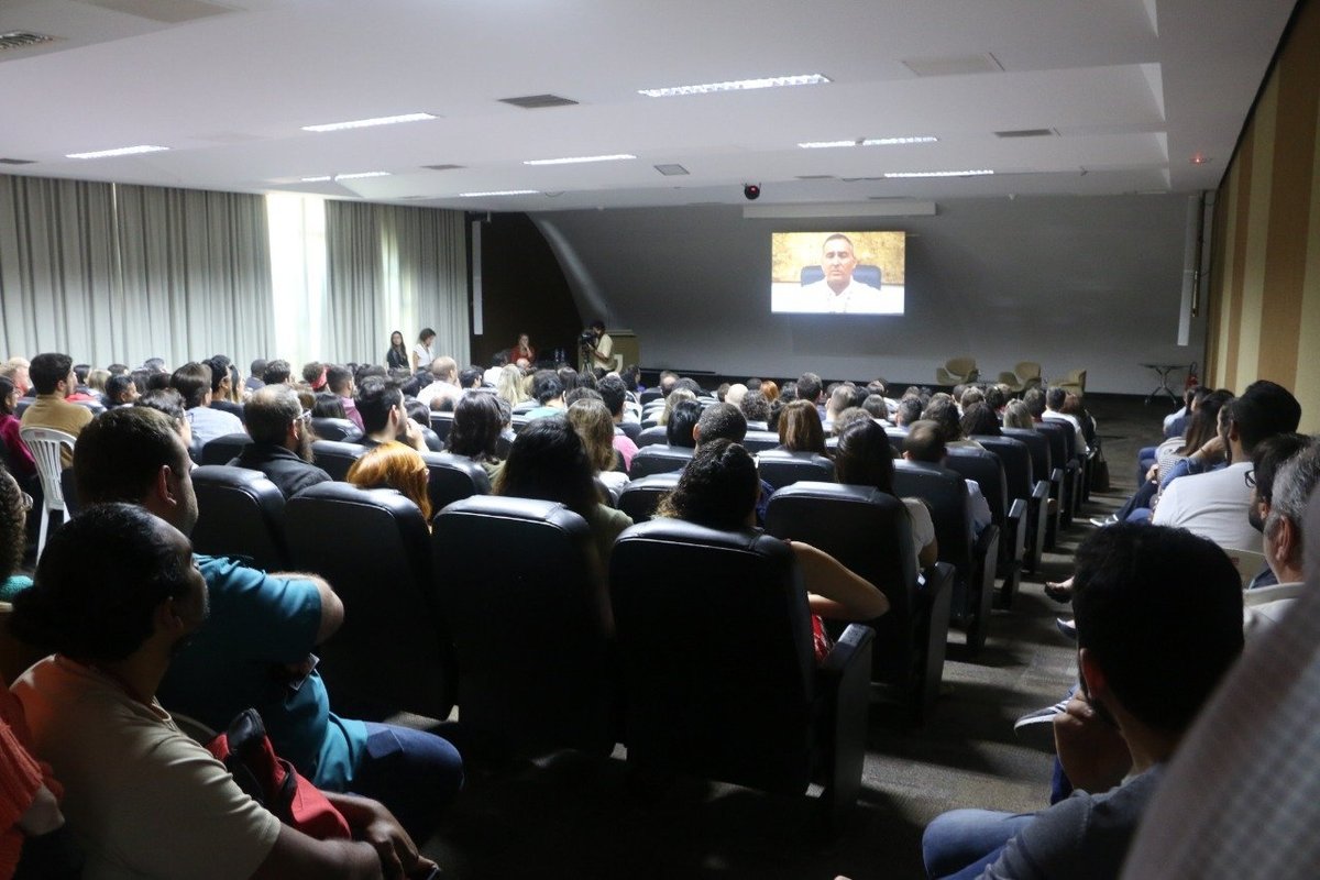CRISE PROVOCA MUDANÇAS PROFUNDAS: Jornal A Gazeta deixa de ser diário e passa a circular só uma vez por semana