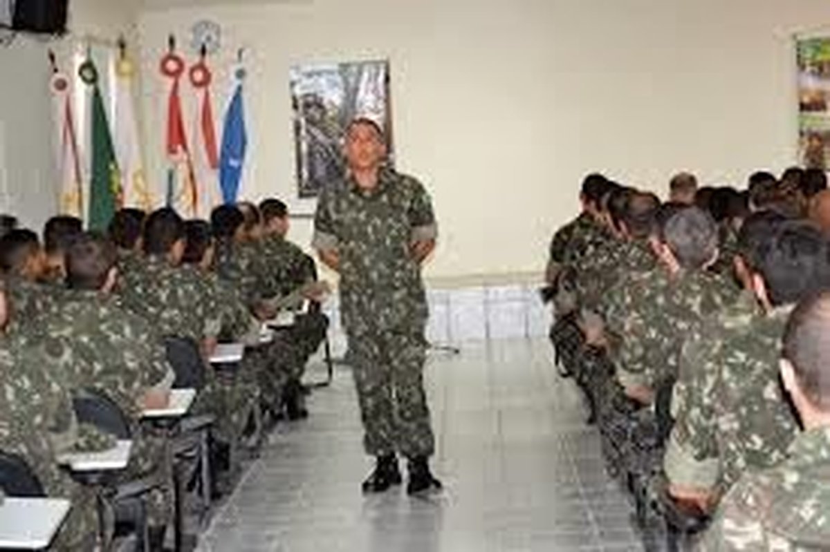 Exclusivo: General explica como será a atuação das Forças Armadas nas Operações da Garantia da Lei e da Ordem