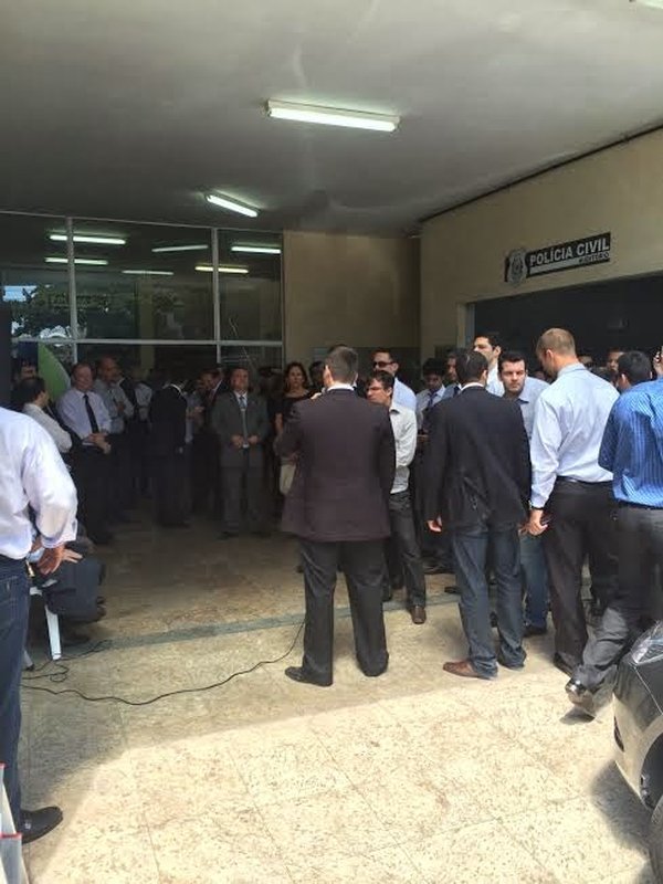 Delegados vão entregar cargos se governo não apresentar proposta concreta até o dia 28 de março