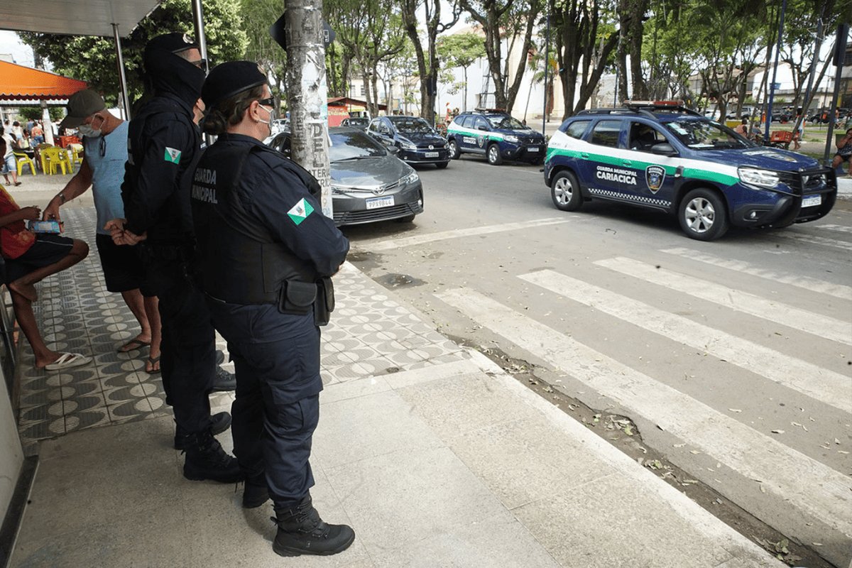 Cariacica vai dar auxílio fardamento de R$ 2.017,50 aos agentes da Guarda Municipal; em Vitória, a indenização de farda será de R$ 1.800,00