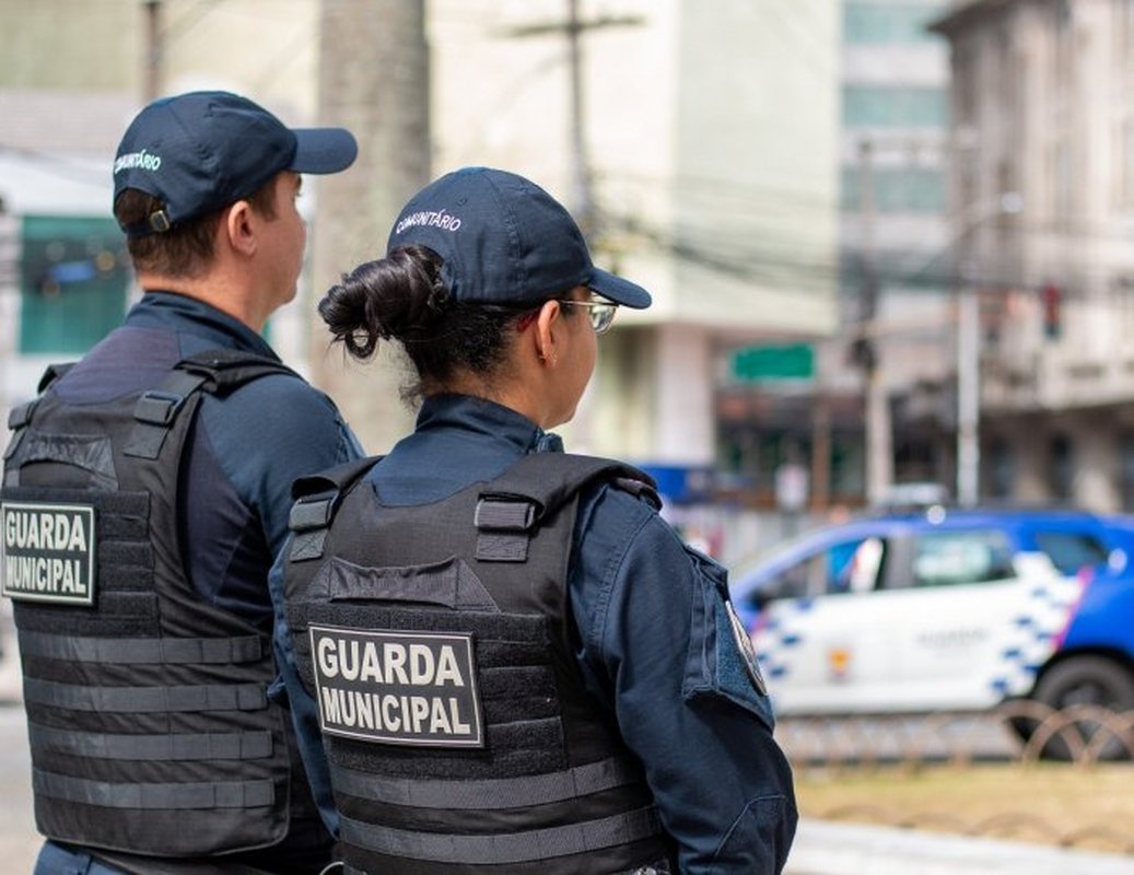 Vitória anuncia concurso para contratar 100 novos agentes para a Guarda Municipal