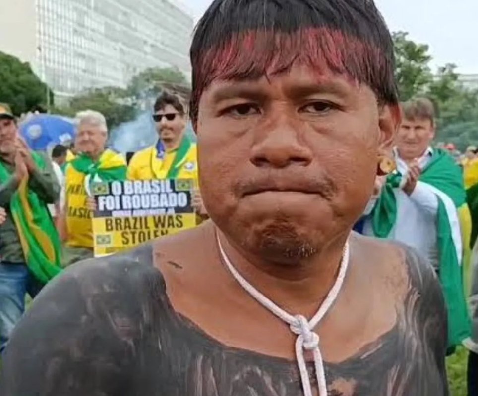 Índio bolsonarista que foi preso por atos contra a democracia já foi condenado por tráfico de drogas