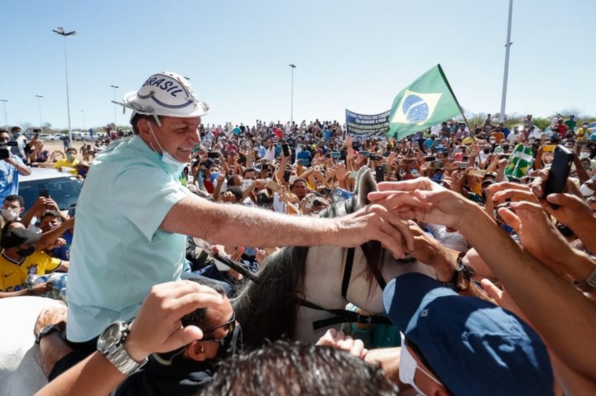 De Mito a Mister Simpatia: Pesquisa aponta Bolsonaro como a autoridade mais simpática do Brasil