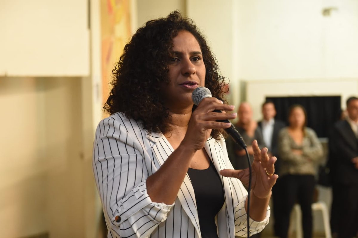 Jaqueline Moraes quebra mais um tabu e vai ser a primeira mulher a assumir o cargo de governadora do Espírito Santo