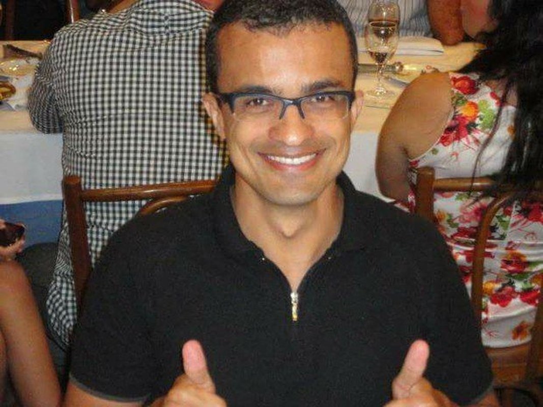 PISTOLEIRO USOU LUNETA NA EXECUÇÃO DE MARCOS GARCIA: Policial é suspeito de participar do assassinato de sargento da PM durante “greve” dos militares no Espírito Santo