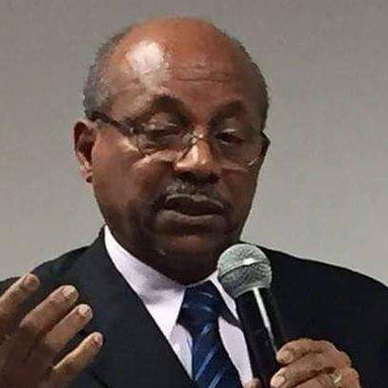 Jorge da Silva lança livro e faz um relato crítico das UPPs cariocas
