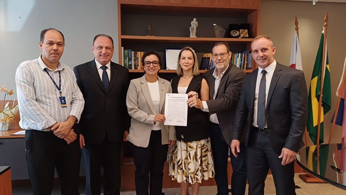 Parceria entre Junta Comercial e OAB vai reduzir tempo de registro de sociedades de advogados no Espírito Santo