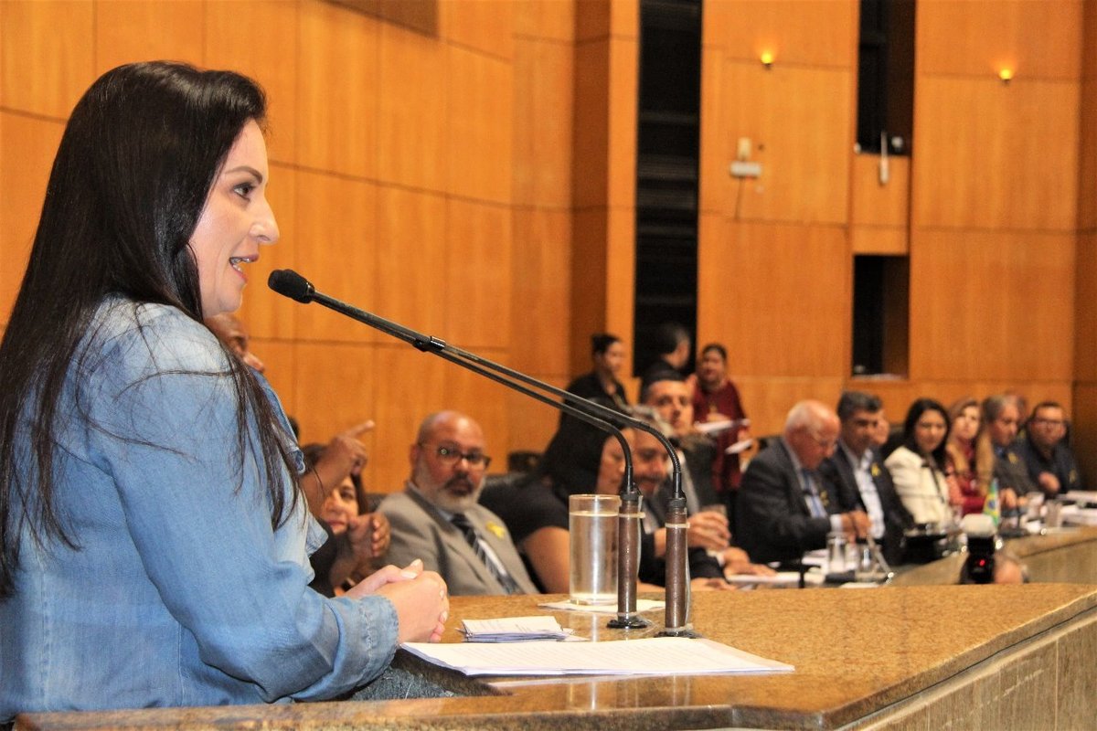 Lauriete traz para o Espírito Santo discussão sobre políticas públicas para pessoas com doenças raras