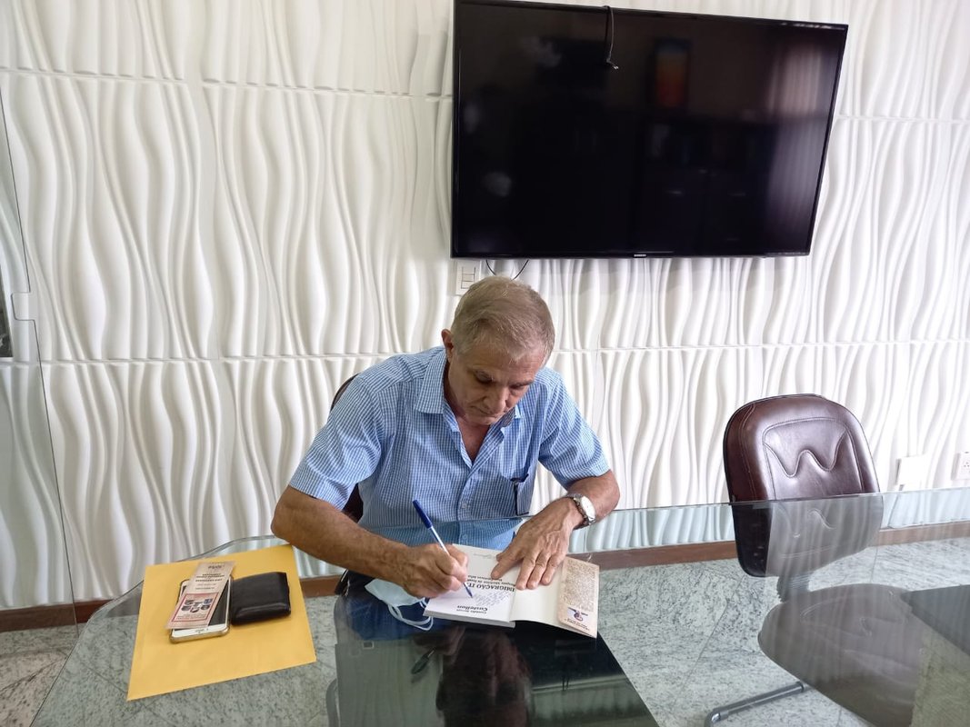 Delegado de Polícia relata em livro a história da família Castellan