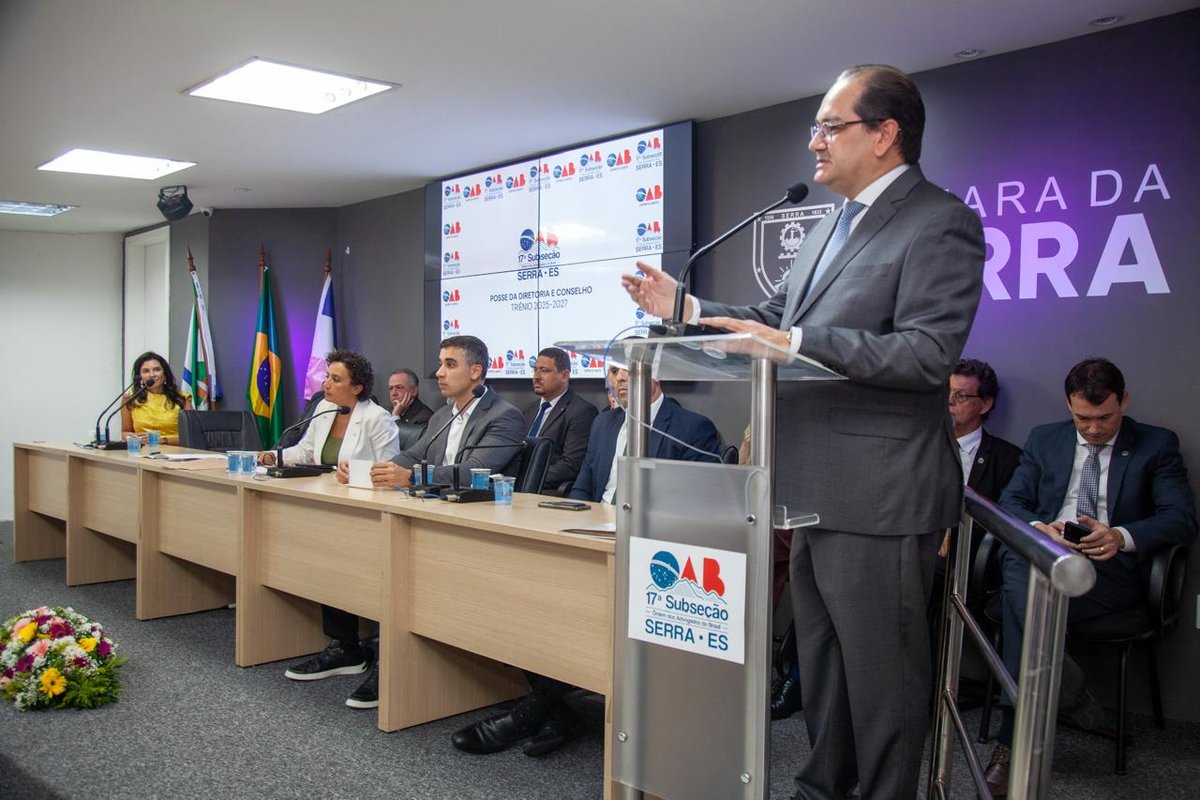 Ítalo Scaramussa toma posse como presidente da OAB da Serra, exalta “novos tempos” e garante capacitação para a classe