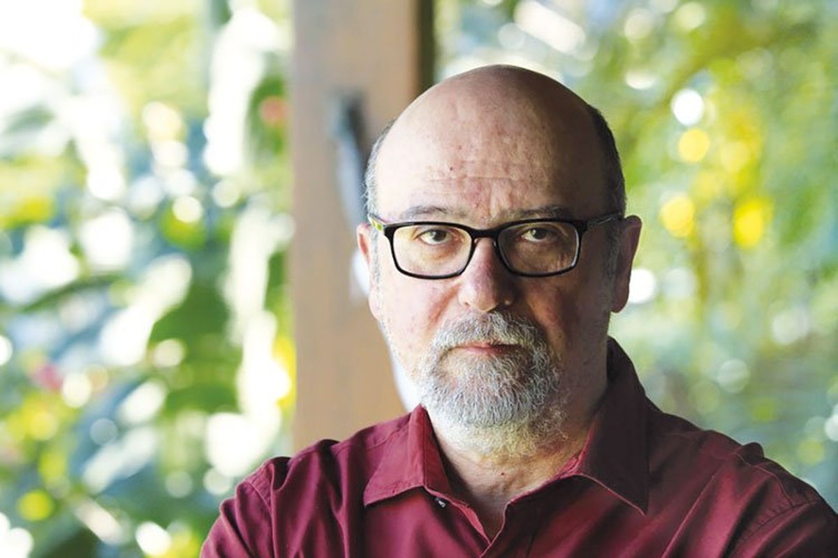 "Horrorizado", diz autor dos livros 'Elite da Tropa' sobre participação de Manato na Scuderie Le Cocq