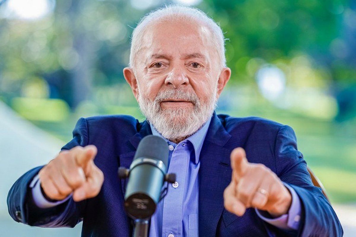 Lula garante que economia, emprego e salário vão continuar crescendo no Brasil