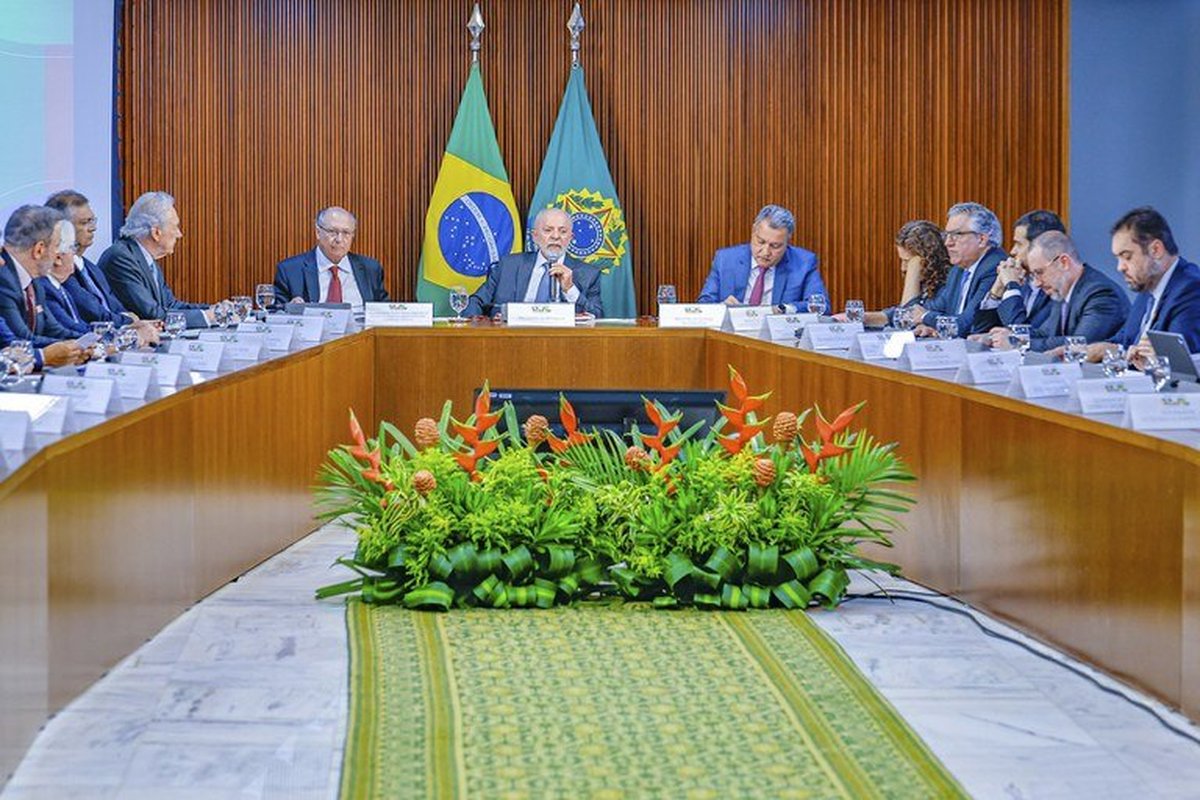 Lula apresenta aos governadores a PEC da Segurança Pública