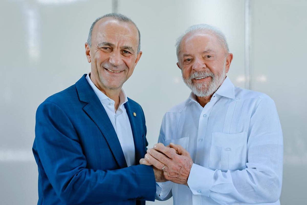 Helder Salomão aceita chamamento de Lula e vai para o sacrífico