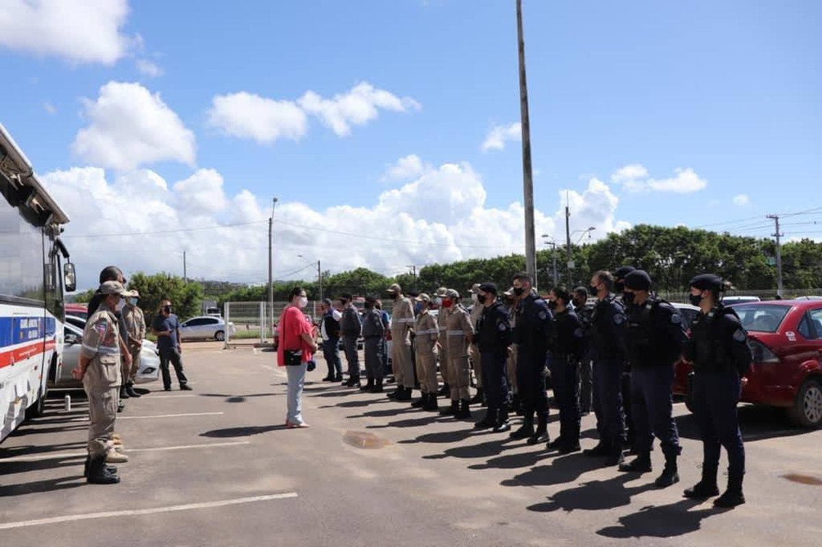 Procuradora-Geral de Justiça acompanha ação de fiscalização das praias no domingo de quarentena contra a Covid-19