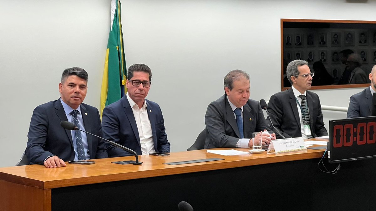 Assembleia Legislativa do Espírito Santo recebe audiência pública da Câmara dos Deputados para debater reparação às vítimas da tragédia de Mariana