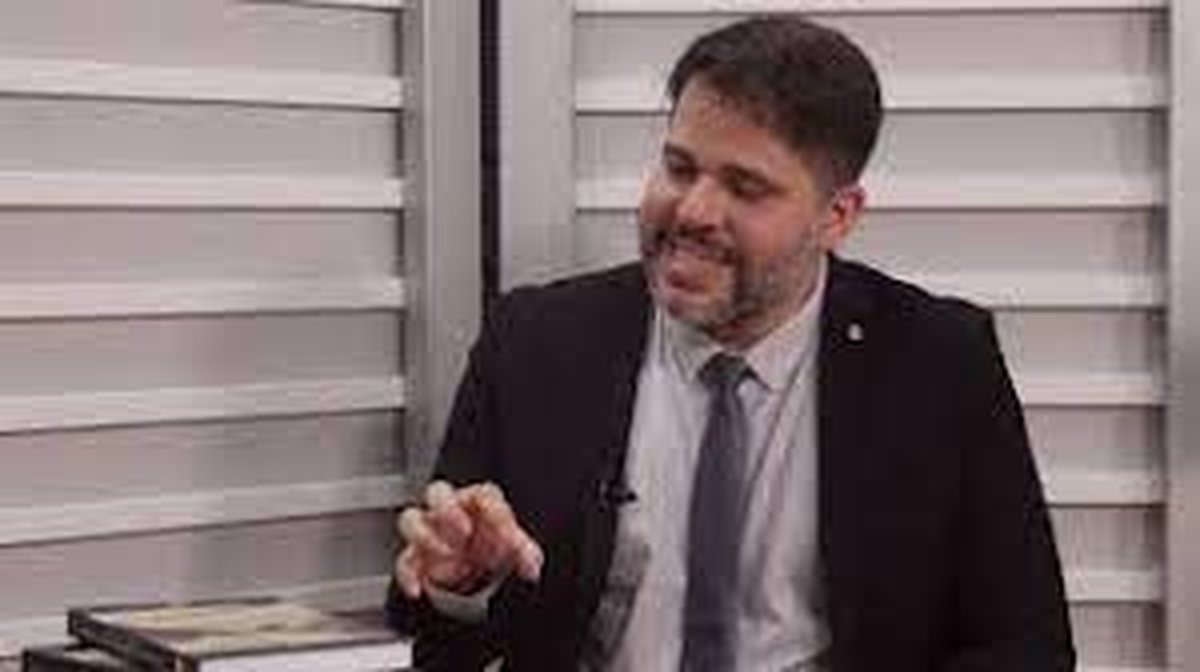 Promotor de Justiça apresenta dissertação de mestrado em reunião da Comissão de Educação da Assembleia Legislativa