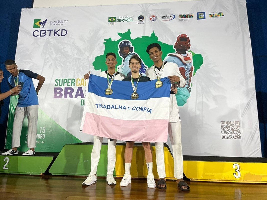 Espírito Santo conquista 12 medalhas no Super Campeonato Brasileiro de Taekwondo