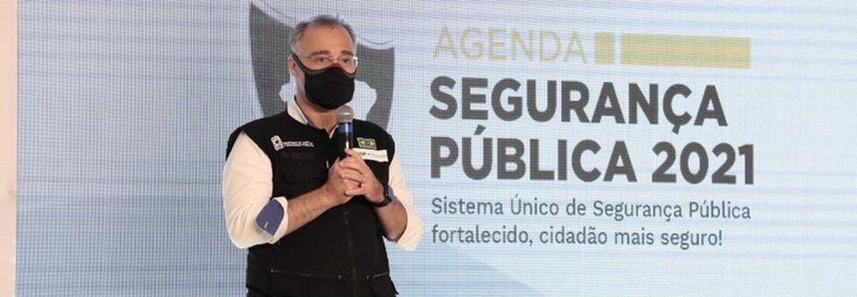 Ministro da Justiça vem a Vitória para homenagear policiais, se reunir com o governador e conhecer o Estado Presente