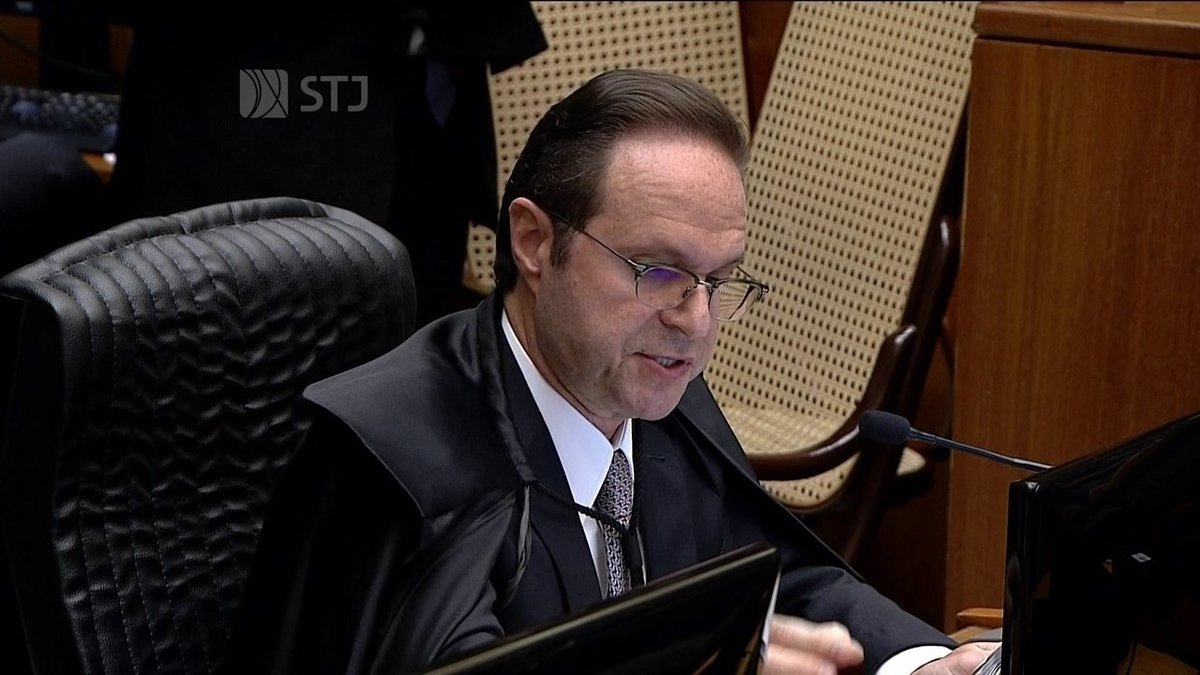 Aumento da pena em um terço exige apenas que furto tenha ocorrido durante repouso noturno