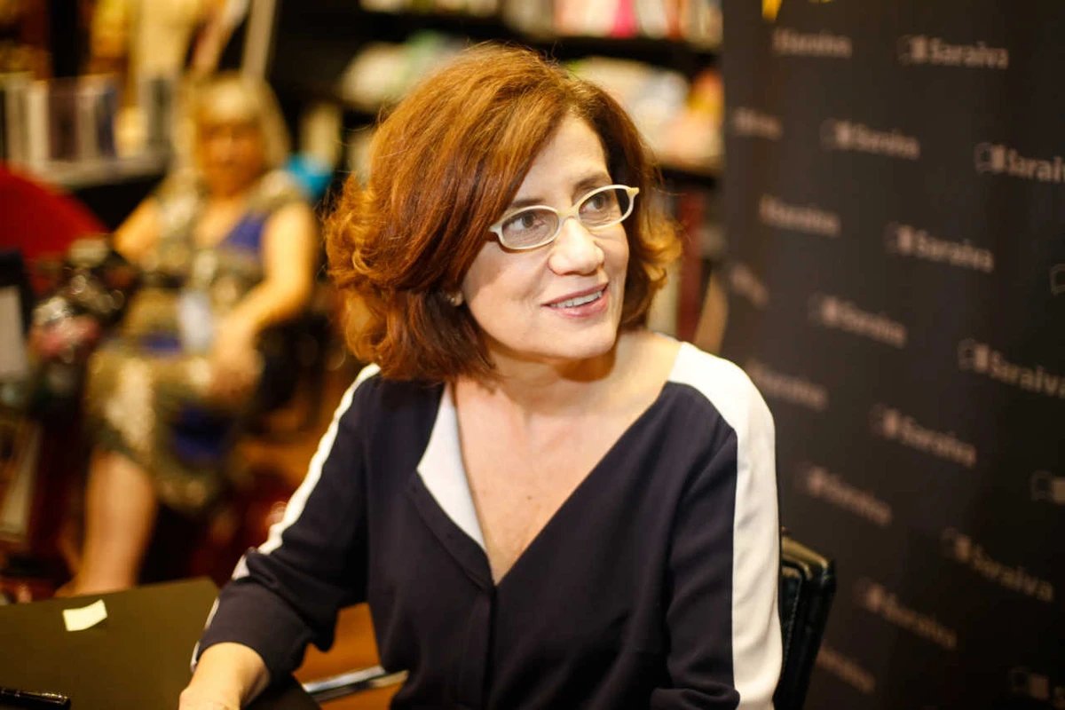 Míriam Leitão, a menina que sonhou ser escritora, se torna a mais nova imortal da Academia Brasileira de Letras