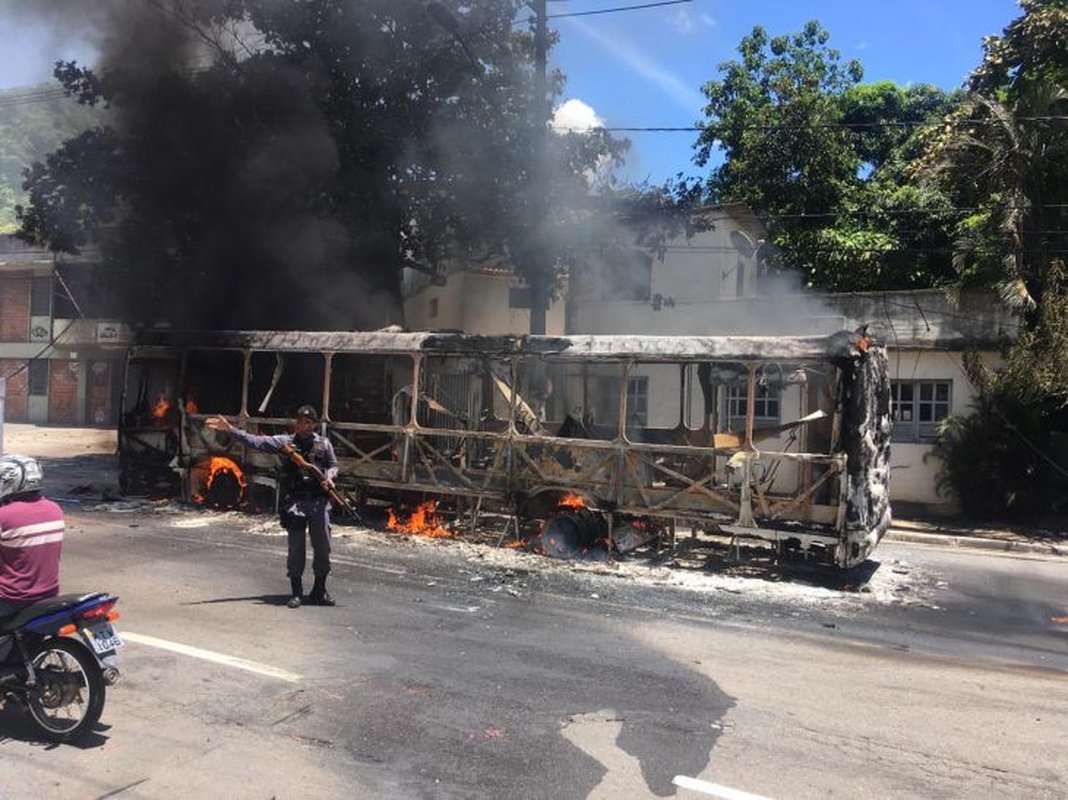 Grupos criminosos reagem com atos terroristas à ação firme do Governo do Espírito Santo