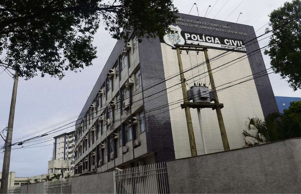 Polícia Civil prende delegada e mais dois policiais condenados pela acusação de extorsão