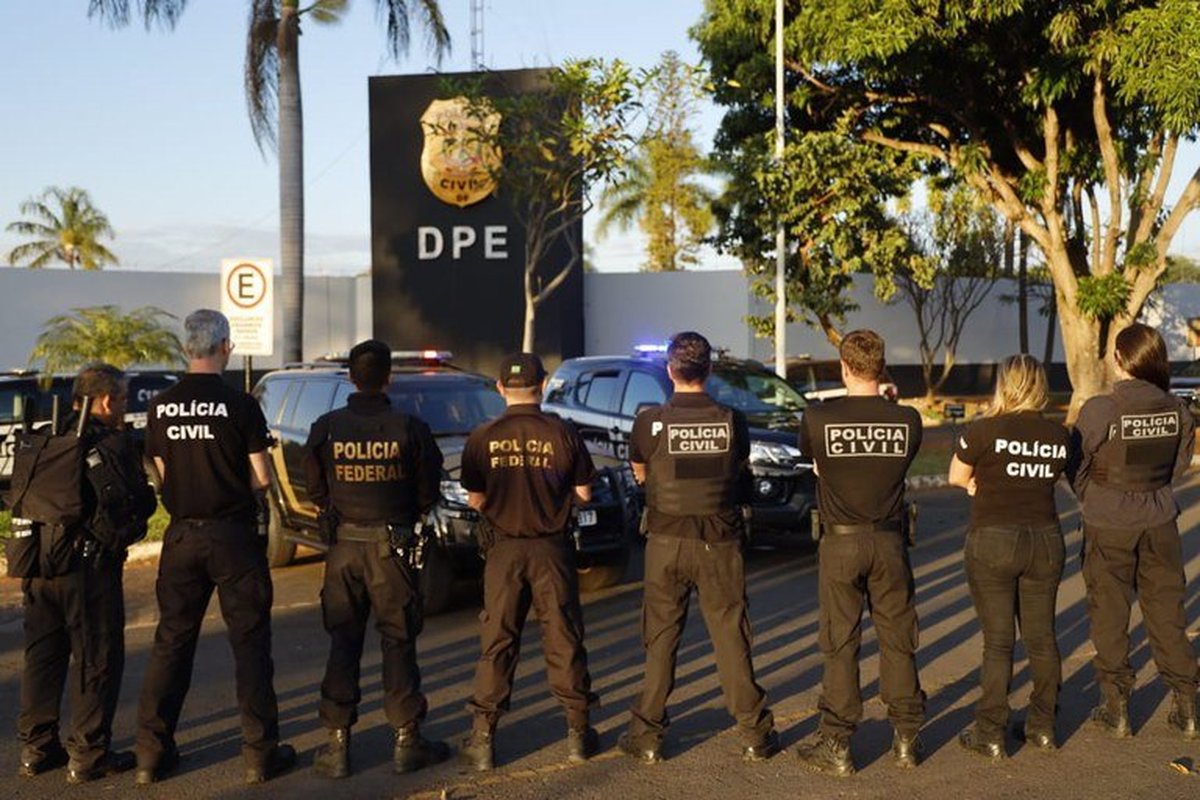 Polícias Federal e Civil deflagram operação em cidades capixabas e em outros 16 Estados para coibir contas ‘laranjas’