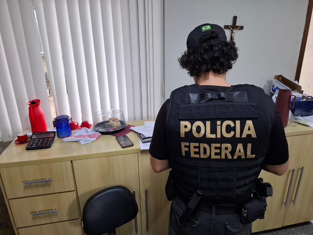 Alvo de operação da PF e PRF, policial rodoviário federal é acusado de corrupção