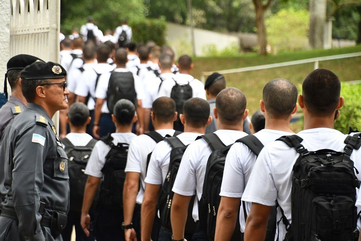 Casagrande cumpre mais um compromisso com a sociedade e convoca mais mil novos aprovados para o Curso de Formação de Soldados