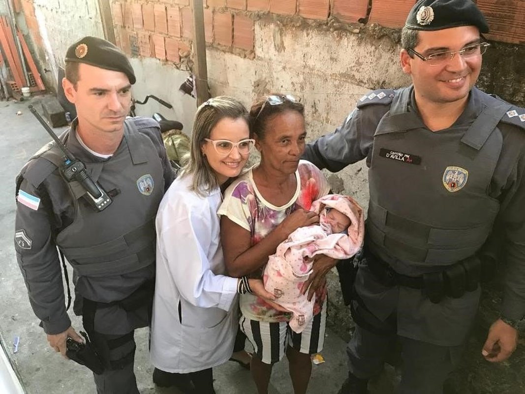 Maioria dos brasileiros não considera a Polícia Militar violenta e 43,9% defendem que ‘bandido bom é bandido morto’