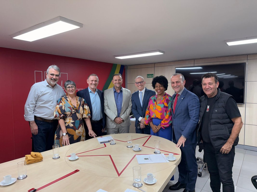 Helder tem aval da direção nacional do PT para disputar o governo, mas candidatura vai depender de Lula