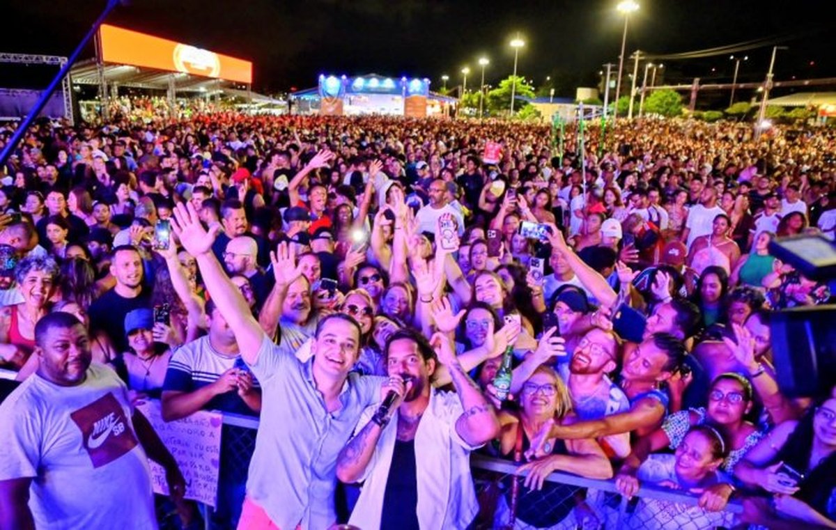 Depois de vaiado em show da Banda Eva, Pazolini é condenado pelo TRE por propaganda eleitoral irregular