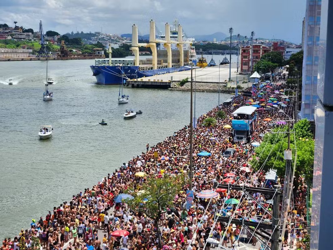 ESTADO PRESENTE: 98,6% dos turistas aprovaram a segurança pública do Espírito Santo no Carnaval de 2025