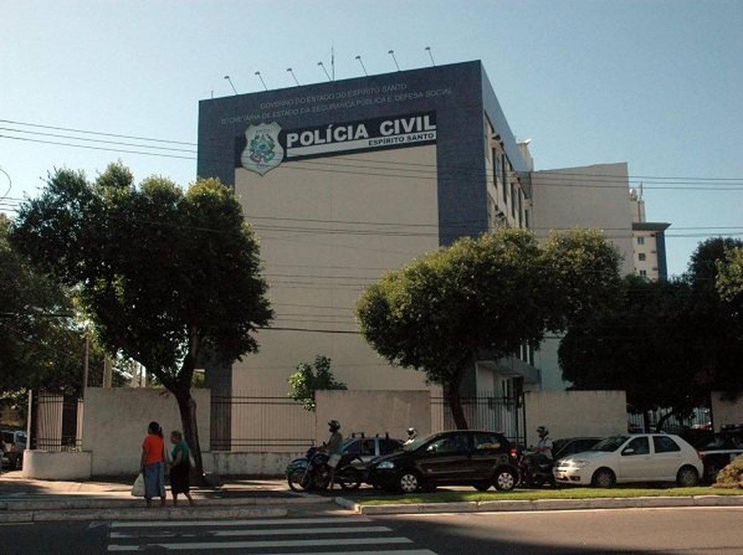 Sindicato divulga nota em apoio ao delegado Rafael Corrêa e diz que ele agiu dentro da legalidade