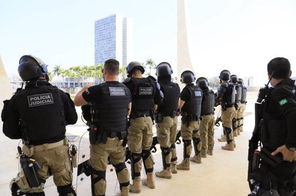 Lula sanciona lei que redefine atuação da Polícia Judicial brasileira