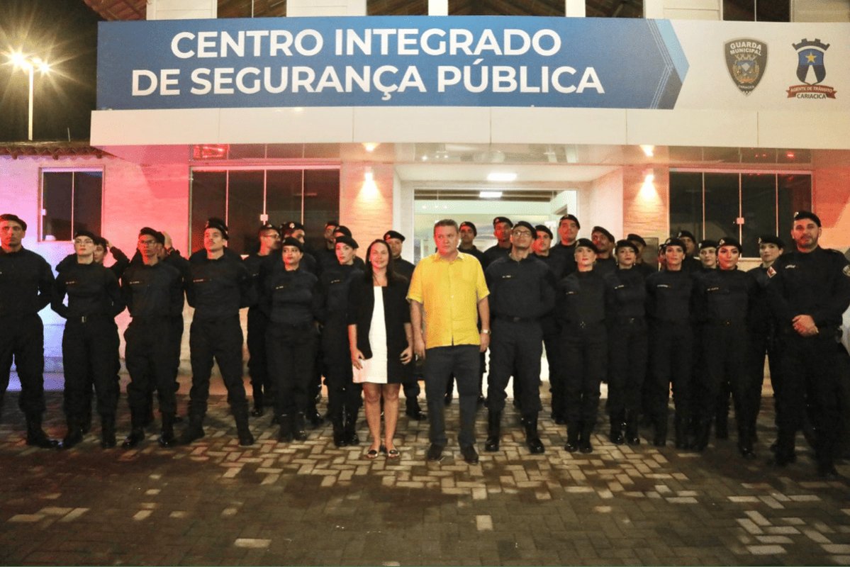 Prefeito anuncia reajuste salarial de 45% para guardas municipais e agentes de Trânsito de Cariacica