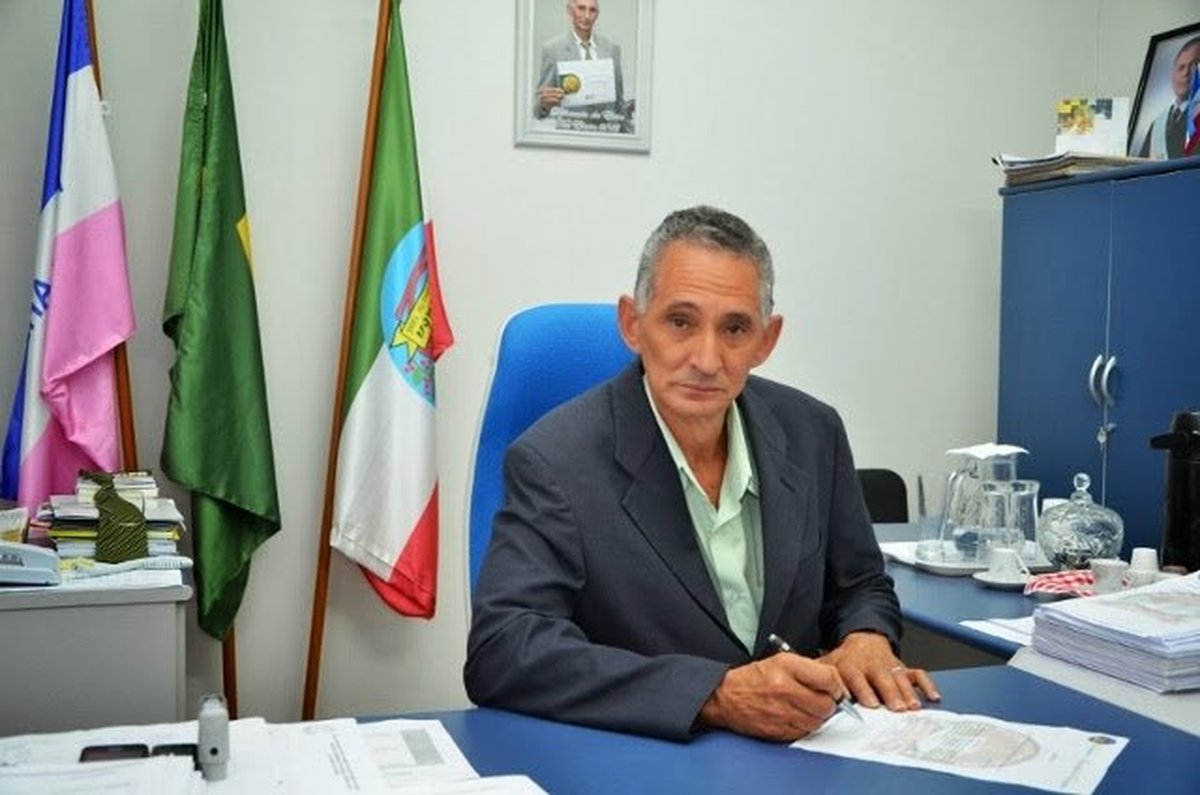 Câmara abre processo de impeachment contra prefeito que atirou no meio de manifestação na BR-262