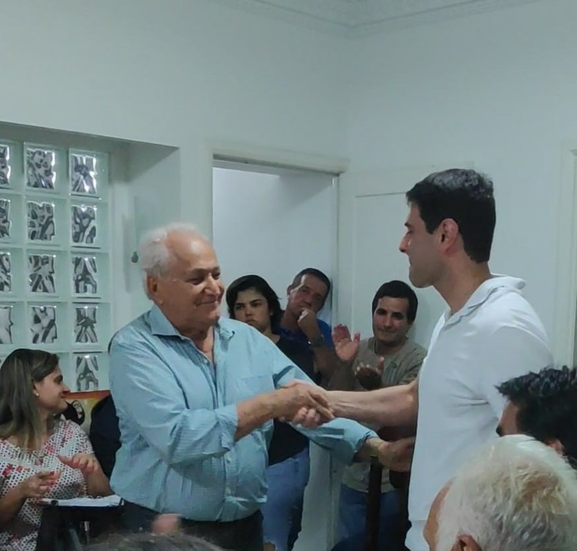 Pré-candidato a prefeito em Cachoeiro assume presidência estadual do DEM